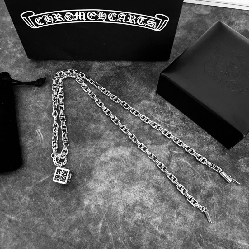 Ch**me He**ts necklaces